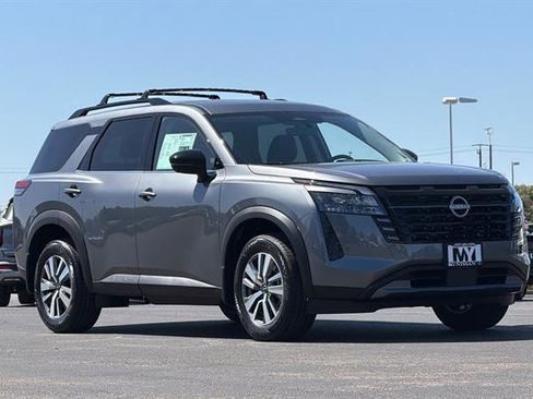 New 2026 Nissan Pathfinder SL w/ Cargo Package FWD image 2
