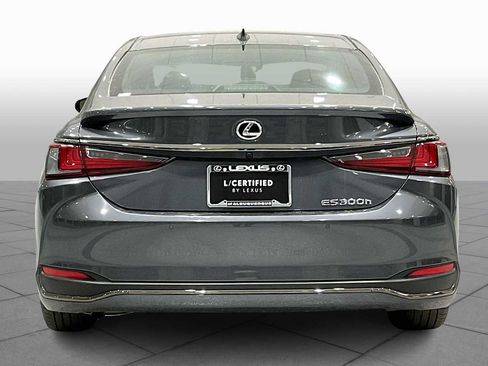 Used 2024 Lexus ES 300h F Sport w/ Accessory Package (Z1) image 4