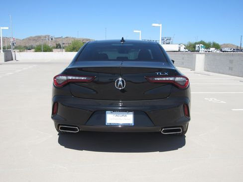 Certified 2025 Acura TLX w/ Technology Package image 7