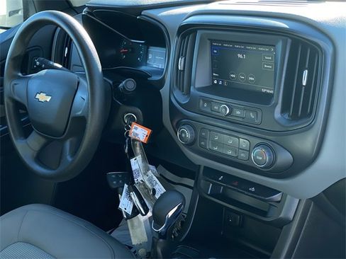 Used 2022 Chevrolet Colorado W/T image 32