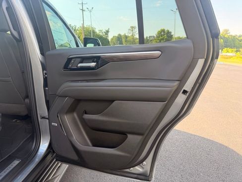 New 2026 Chevrolet Tahoe LT w/ Comfort Package AWD/4WD image 37