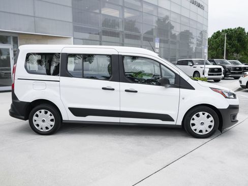 Used 2023 Ford Transit Connect XL FWD image 11