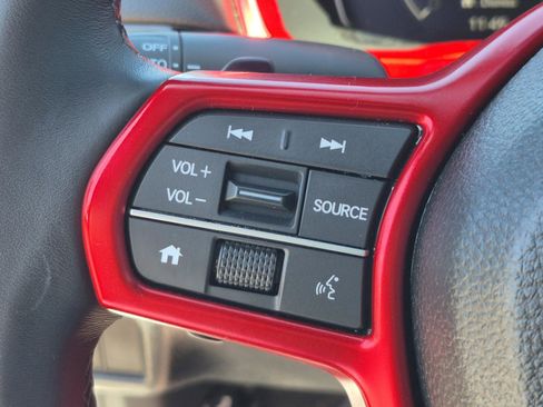 Used 2025 Honda Civic Sport image 28