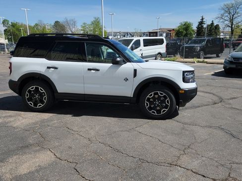 New 2026 Ford Bronco Sport Outer Banks AWD/4WD image 17