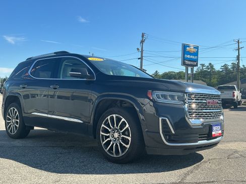 Used 2020 GMC Acadia Denali w/ Trailering Package AWD/4WD image 3