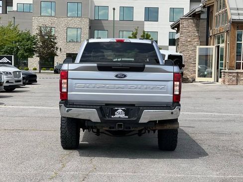 Used 2022 Ford F350 XLT w/ Camper Package AWD/4WD image 8