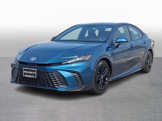 Used 2025 Toyota Camry SE FWD video 1