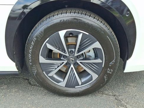 Used 2024 Lexus RZ 450e Premium w/ Technology Package AWD/4WD image 24