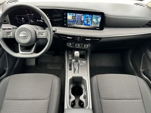 New 2026 Nissan Kicks S image 13