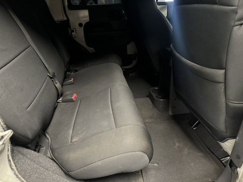 Used 2007 Jeep Wrangler Unlimited X image 12