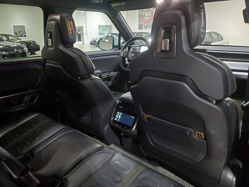 Used 2024 Rivian R1S Adventure AWD/4WD image 41