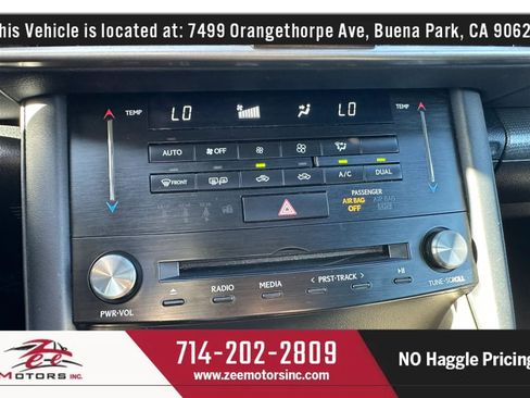 Used 2017 Lexus IS 200t F Sport w/ F Sport Package RWD image 31