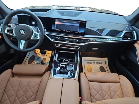New 2026 BMW X7 xDrive40i image 9