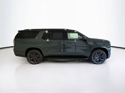 New 2026 Chevrolet Suburban RST w/ Advanced Technology Package image 8