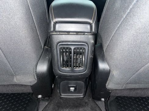 Used 2018 Jeep Compass Sport w/ Cold Weather Group AWD/4WD image 27