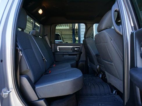 Used 2022 RAM 1500 Classic Warlock AWD/4WD image 33