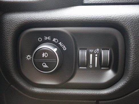 Used 2025 RAM 1500 Big Horn image 17