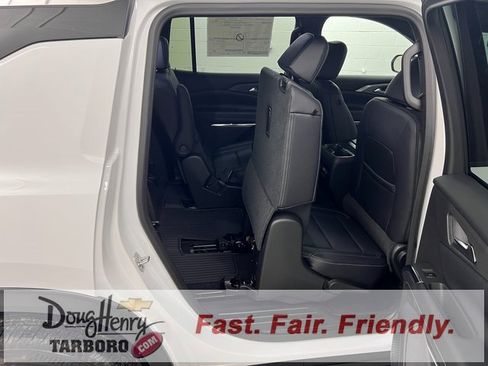 New 2026 Chevrolet Traverse LT w/ Driver Confidence Package image 42