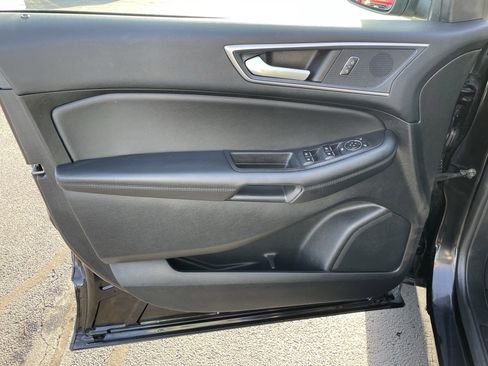 Used 2024 Ford Edge SEL w/ Convenience Package image 13