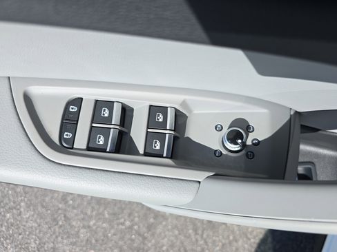 Used 2022 Audi Q5 2.0T Premium w/ Convenience Package image 26