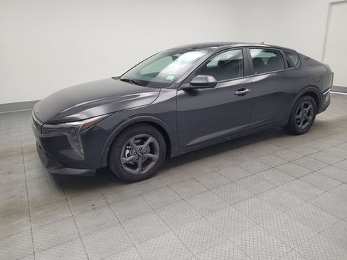 Used 2025 Kia K4 FWD image 2