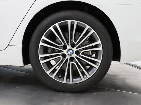 Used 2019 BMW 530i w/ Convenience Package RWD image 45