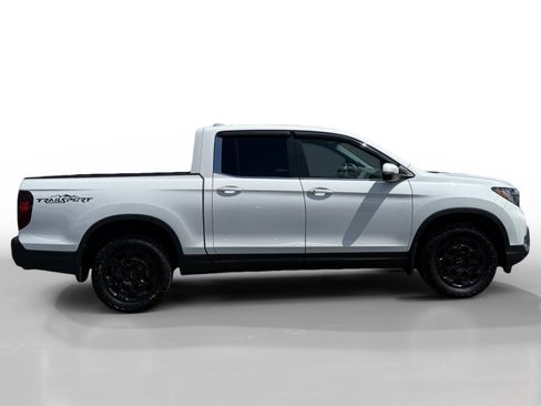 Used 2025 Honda Ridgeline RTL+ image 6