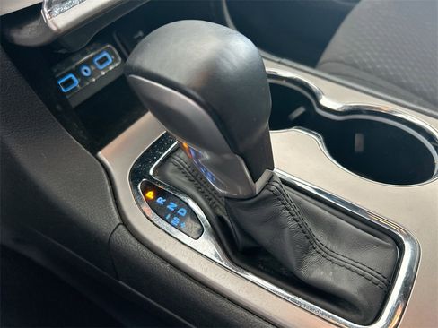 Used 2021 Jeep Grand Cherokee Laredo image 29