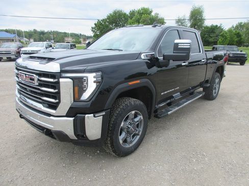 New 2026 GMC Sierra 2500 SLT w/ SLT Premium Package AWD/4WD image 11