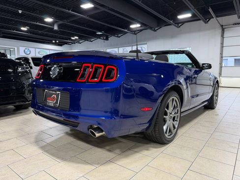 Used 2013 Ford Mustang GT w/ Brembo Brake Pkg RWD image 4