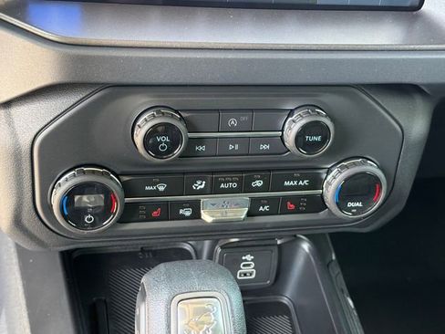 New 2026 Ford Bronco Big Bend AWD/4WD image 30