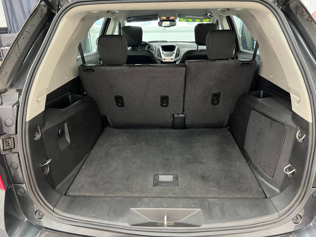 Used 2017 Chevrolet Equinox LS FWD image 12
