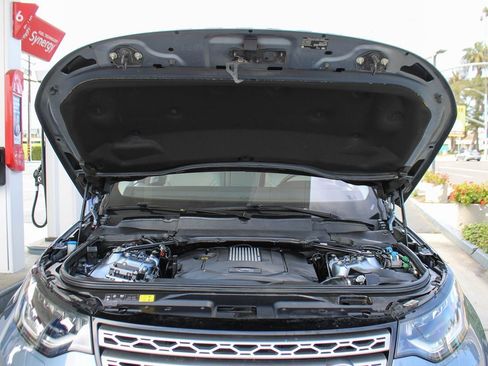 Used 2019 Land Rover Discovery HSE Luxury AWD/4WD image 42