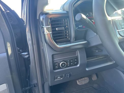 Used 2026 Ford F450 Lariat w/ FX4 Off-Road Package image 23