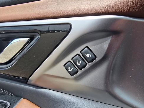 Used 2020 Subaru Outback Touring XT image 15