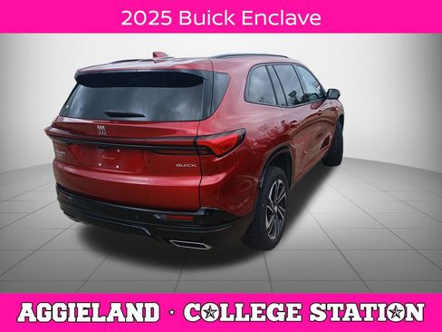 Used 2025 Buick Enclave Sport Touring w/ Power Package image 2