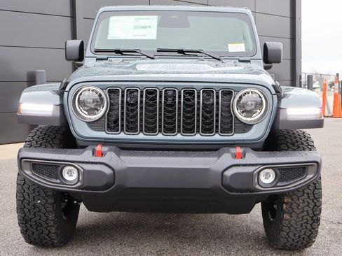 New 2026 Jeep Wrangler Unlimited Rubicon w/ Technology Group image 7