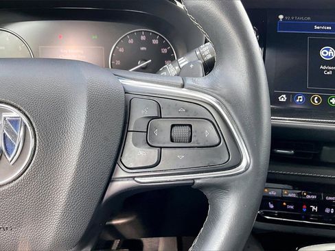 Used 2022 Buick Envision Preferred image 11