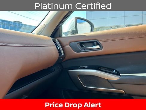 Certified 2025 Nissan Pathfinder Platinum AWD/4WD image 21