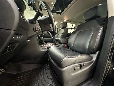 Used 2020 Nissan Armada Platinum w/ Captain's Chairs Package AWD/4WD image 30