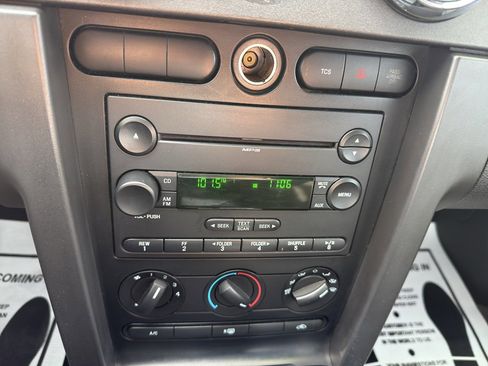 Used 2007 Ford Mustang Coupe image 14