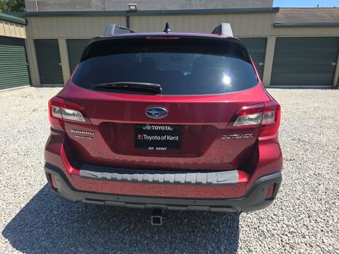 Used 2019 Subaru Outback 2.5i Limited w/ Popular Package #2 AWD/4WD image 5