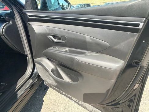 Used 2024 Hyundai Tucson SE AWD/4WD image 8