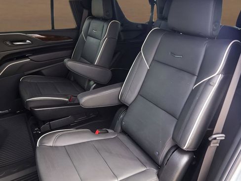 Certified 2024 Cadillac Escalade Premium Luxury w/ LPO, Floor Liner Package image 25