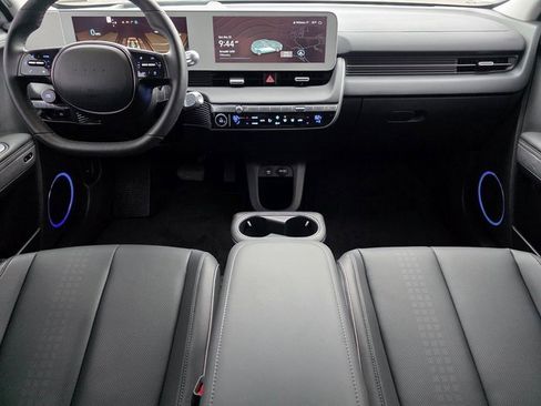 Used 2024 Hyundai Ioniq 5 Limited image 26
