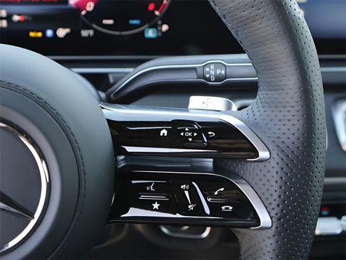 New 2026 Mercedes-Benz GLS 450 4MATIC image 34