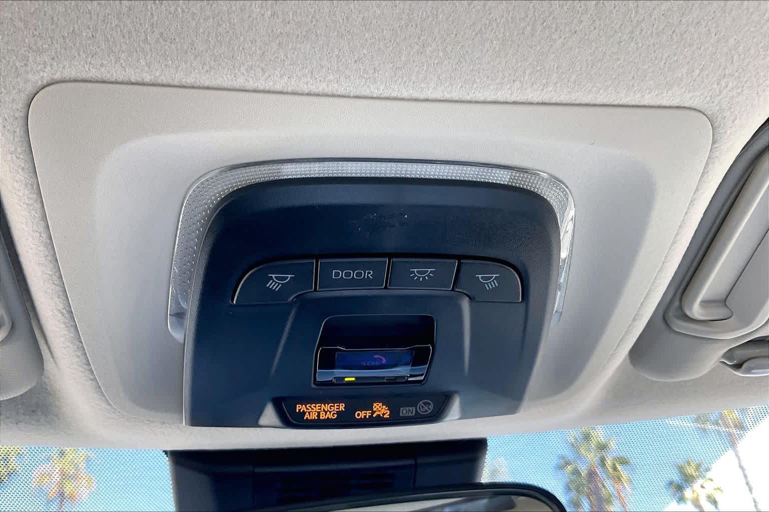 Used 2024 Toyota Corolla LE FWD image 30