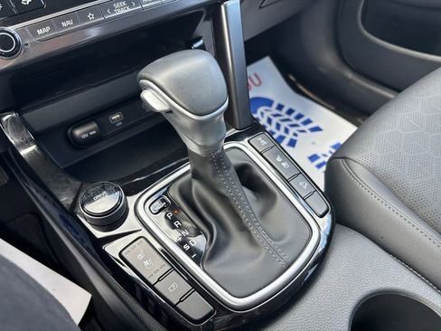 Certified 2024 Kia Seltos SX w/ SX Sunroof Package image 21