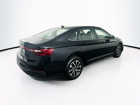 Used 2025 Volkswagen Jetta S image 9