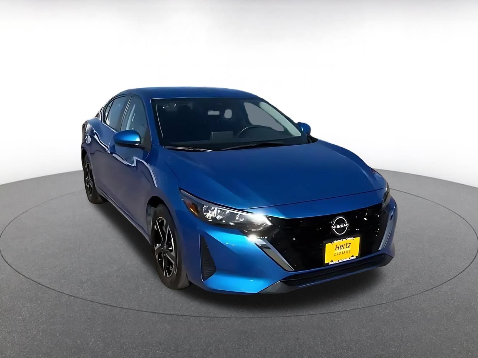 Used 2025 Nissan Sentra SV FWD image 3
